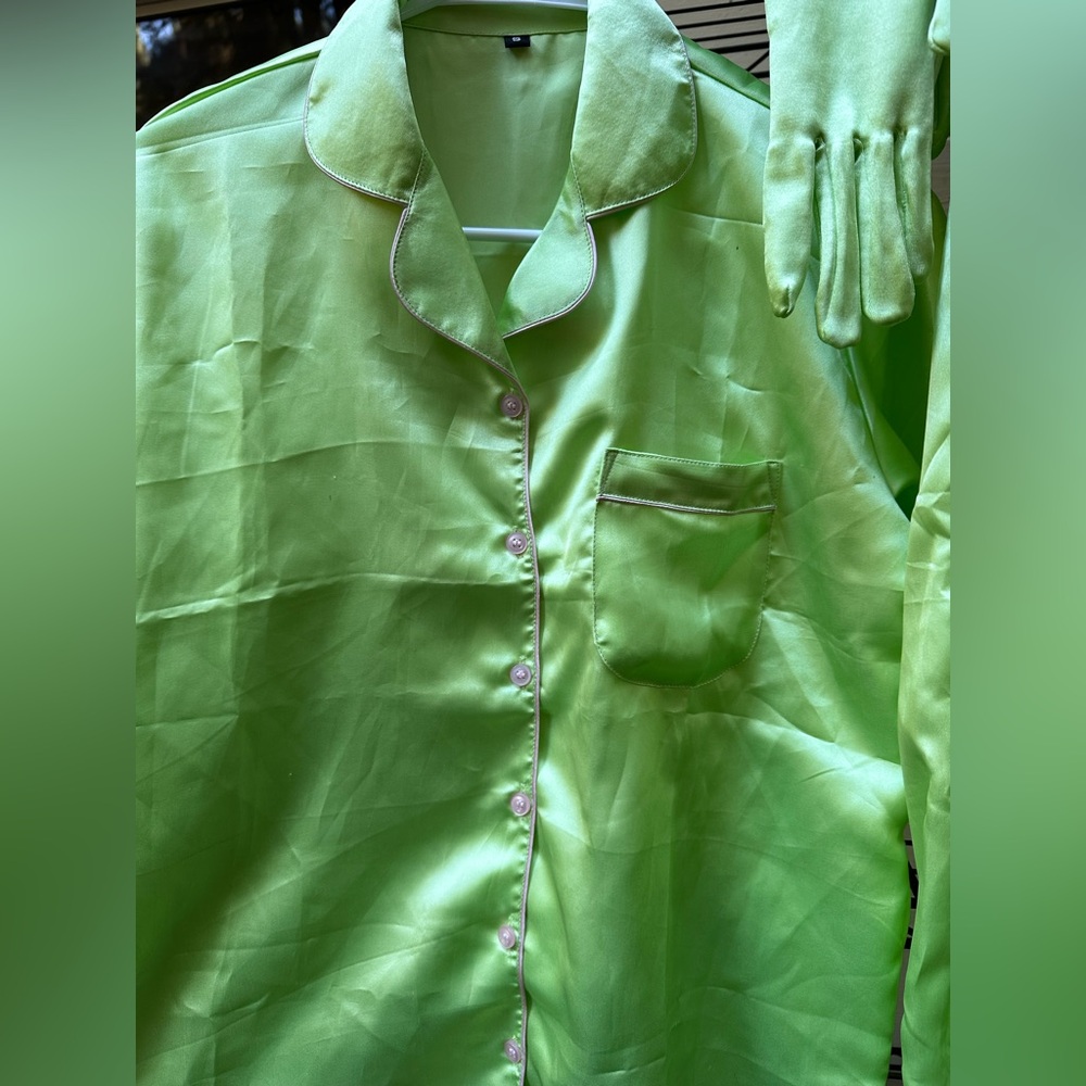 LIME GREEN SHINY Shimmer Pajama Set With Gloves Size Small Like New Pink Trim - Picture 3 of 11